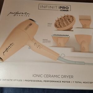 CONAIR, INFINITI PRO WITH 4 ATTACHMENT, PERFORMANCE STYLE, IONIC CERAMIC DRYER